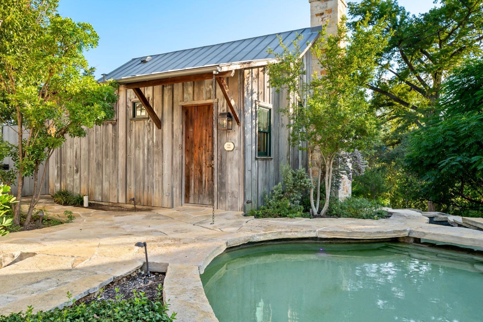 Blacksmith Quarters Fredericksburg Bagian luar foto